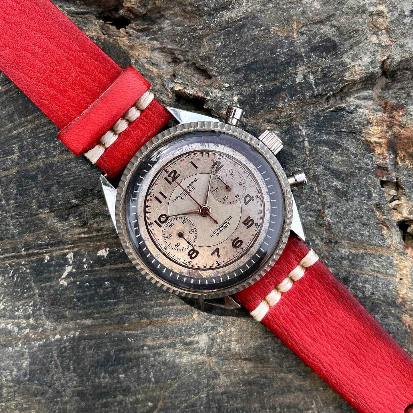 1960s, "CHRONOGRAPHE SUISSE". MECHANICAL VINTAGE CHRONOGRAPH