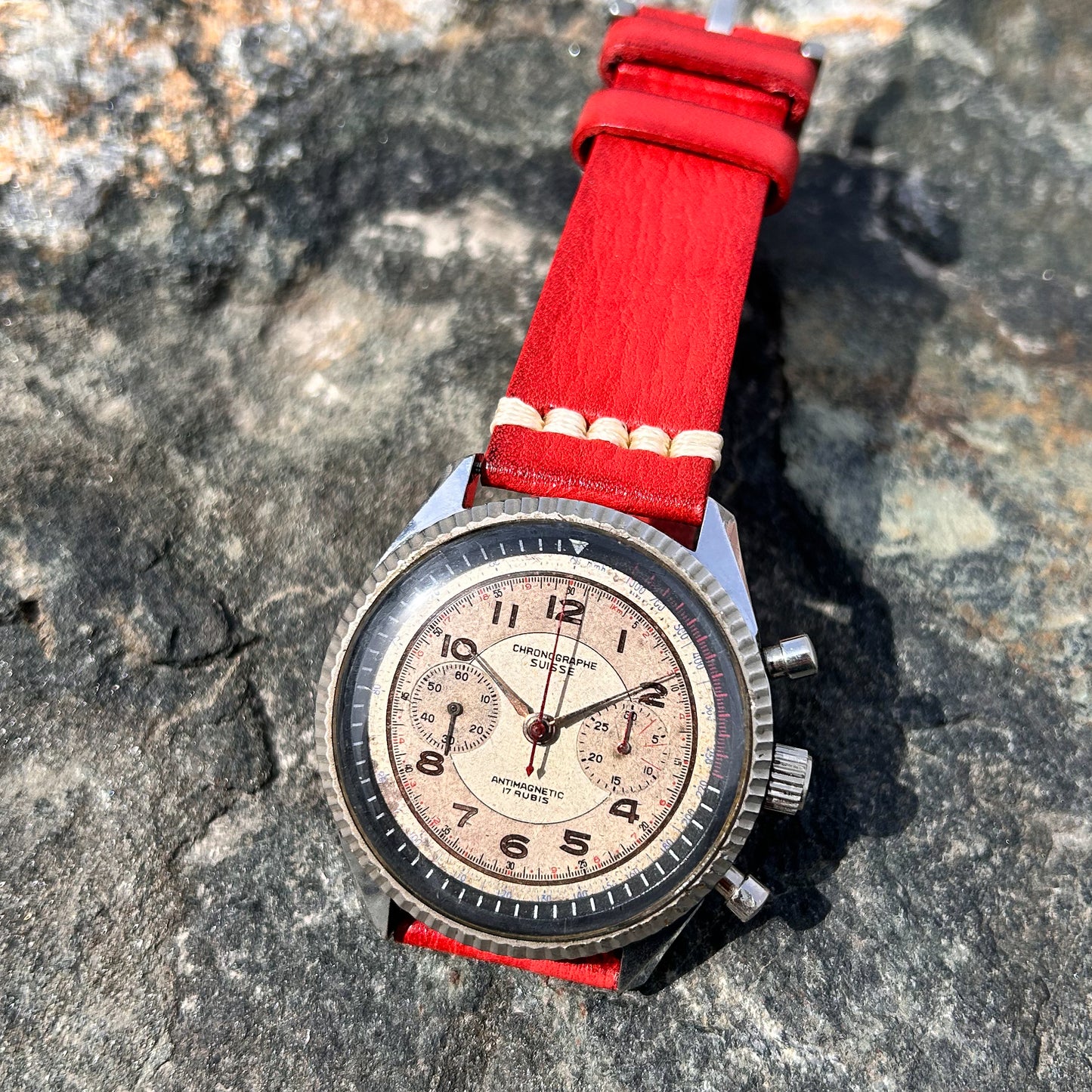 1960s, "CHRONOGRAPHE SUISSE". MECHANICAL VINTAGE CHRONOGRAPH